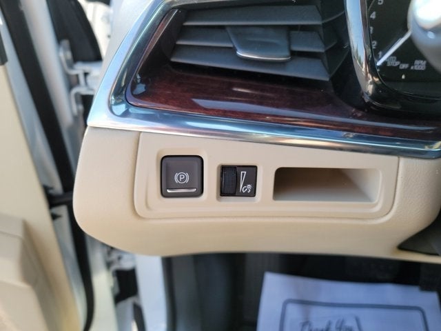 2018 Cadillac XT5 Premium Luxury AWD
